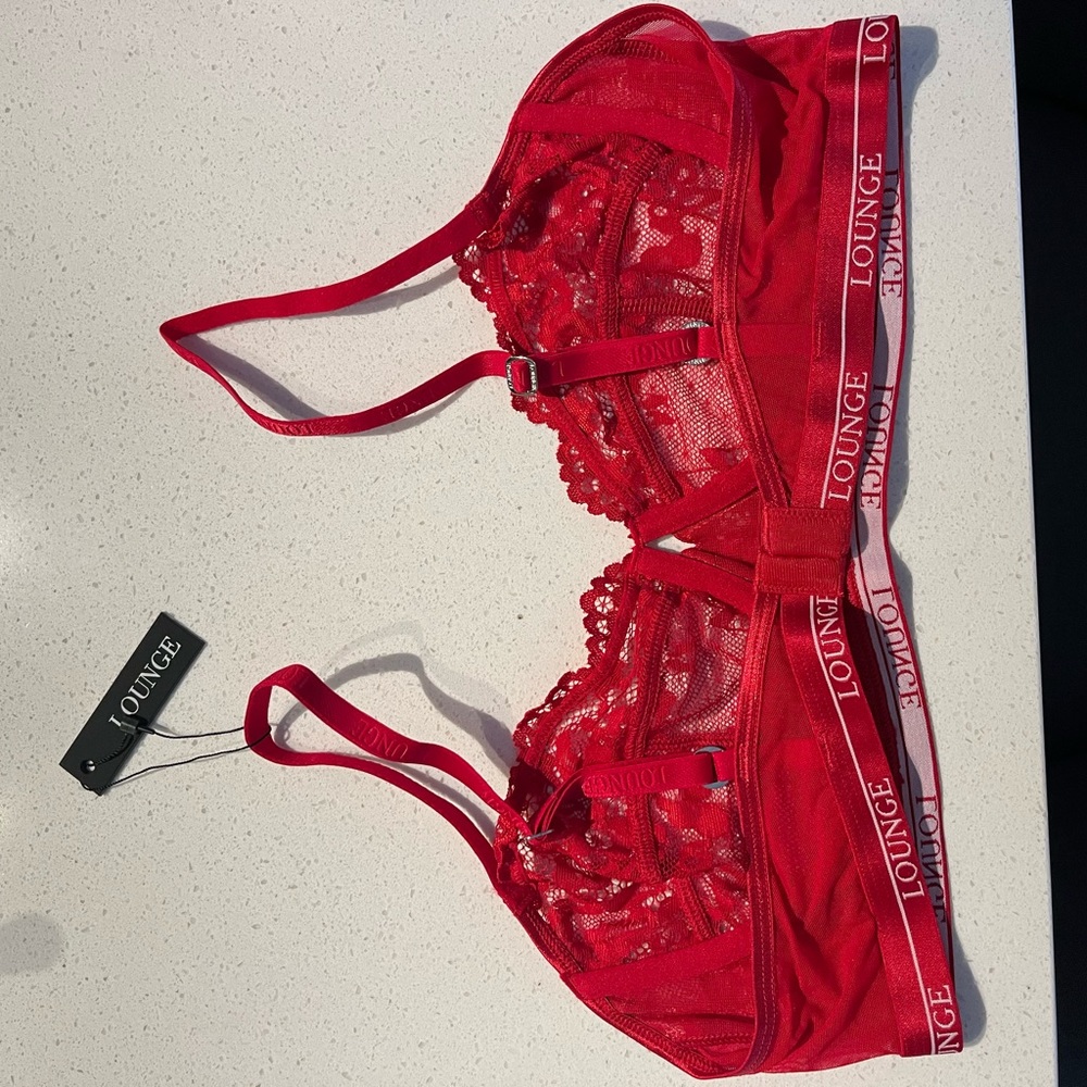 NWT Lounge Vogue Balcony Set
❤️💘🌹 - Picture 6 of 14